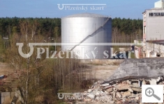 Plzeňský skart a.s. - ocelová nádrž před demolicí