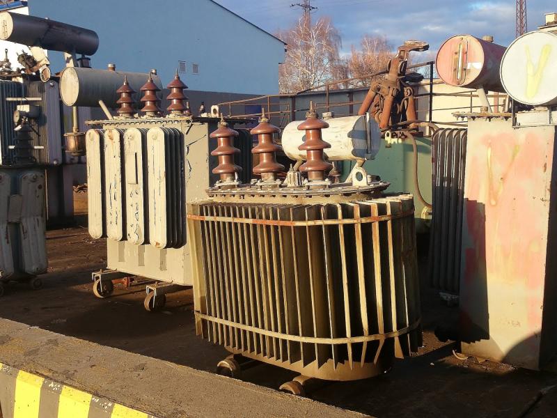 097 Cu - Elektro motory, trafa, cívky nad 300 kg 097 Cu - Elektro motory, trafa, cívky nad 300 kg