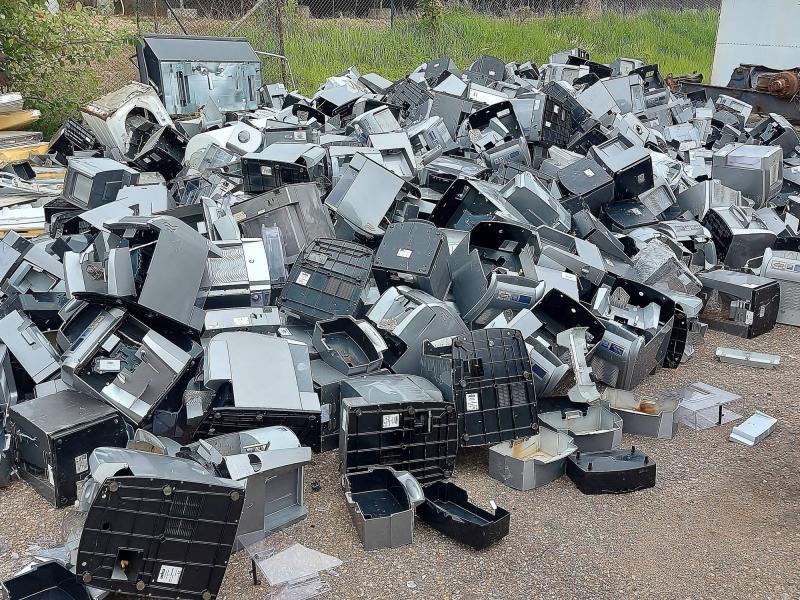 700 Elektrošrot, výherní, výdejní automaty, bankom 700 Elektrošrot, výherní, výdejní automaty, bankom