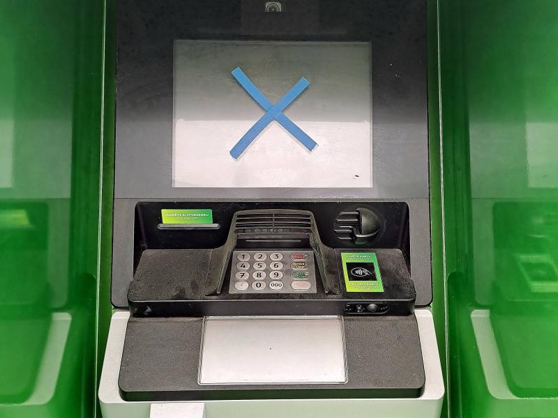 700 Elektrošrot, výherní, výdejní automaty, bankom 700 Elektrošrot, výherní, výdejní automaty, bankom