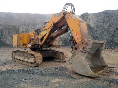 Plzeňský skart a.s. autovrak nakladač Plzeňský skart a.s. autovrak nakladač