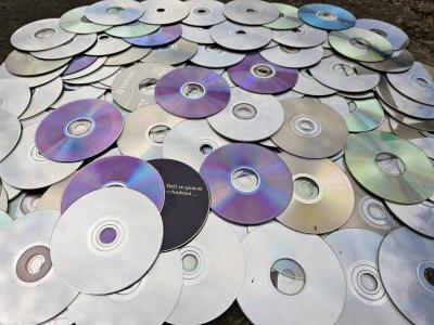 Plzeňský skart a.s. - skartace, likvidace - CD/DVD nosiče Plzeňský skart a.s. - skartace, likvidace - CD/DVD nosiče
