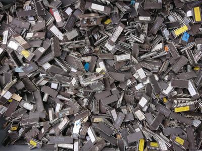 Plzeňský skart a.s. - skartace, likvidace - elektronické obvody Plzeňský skart a.s. - skartace, likvidace - elektronické obvody