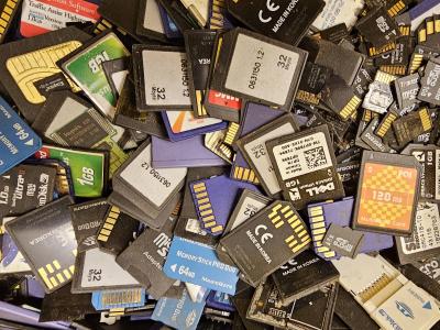 Plzeňský skart a.s. - skartace, likvidace - paměťové karty Plzeňský skart a.s. - skartace, likvidace - paměťové karty